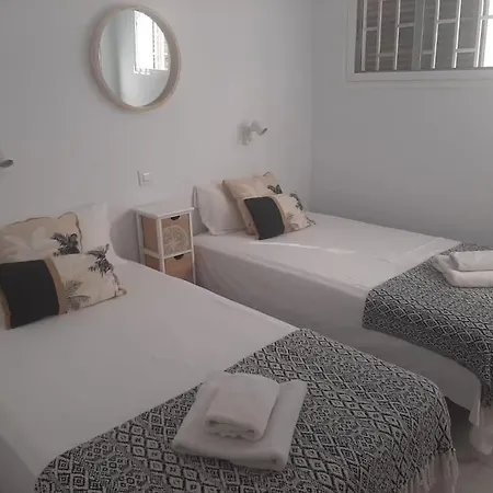 Casa Adamar Vibbecanarias, Puerto Rico Apartment